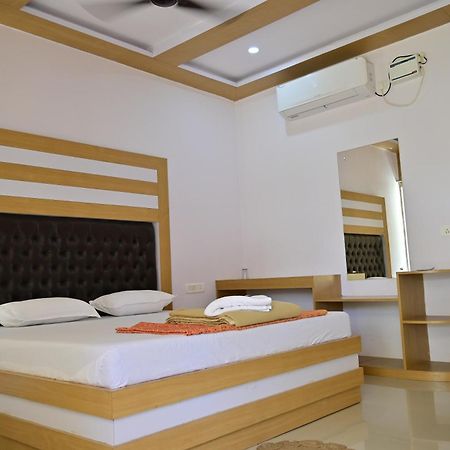 Moon Shine Garden Resort Neil-sziget Kültér fotó